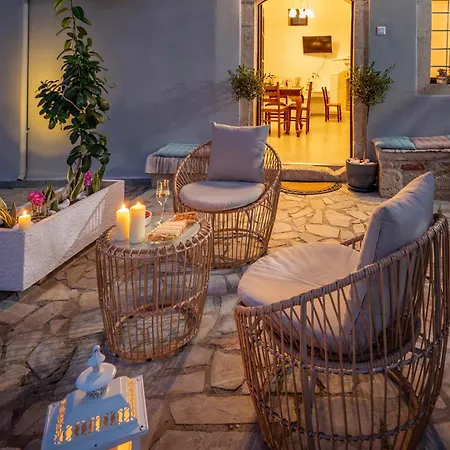 別荘 Marianthi's Old ヘルソニソス