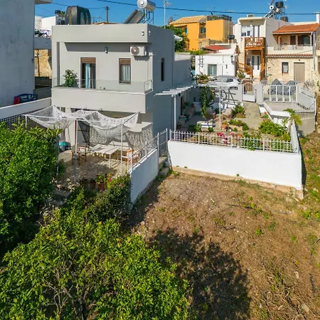 別荘 Marianthi's Old ヘルソニソス