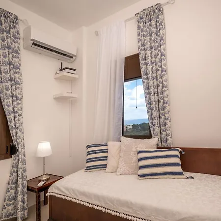 Marianthi's Old Chersonissos